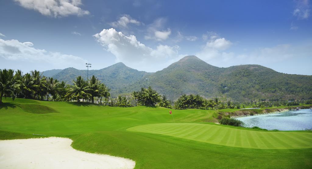 Diamond Bay Golf And Villas Nha Trang Exterior photo
